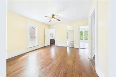 2633 Taylor Street NE, Minneapolis, MN 55418 - Photo 9