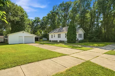 19 12th Street NE, Faribault, MN 55021 - Photo 35