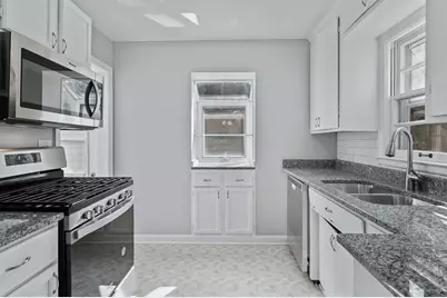 6107 Bryant Avenue N, Brooklyn Center, MN 55430 - Photo 9