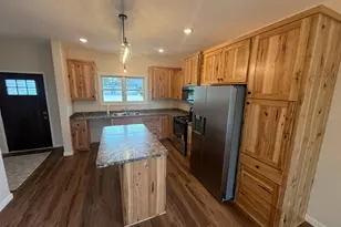 206 Blackhawk Dr, Woodville, WI 54028 - Photo 9