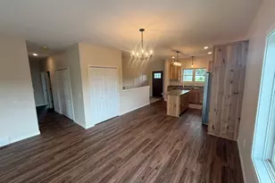 206 Blackhawk Dr, Woodville, WI 54028 - Photo 11