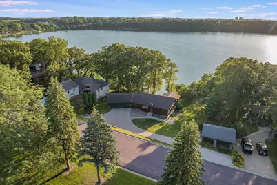 350 E Amber Lake Drive, Fairmont, MN 56031 - Photo 3