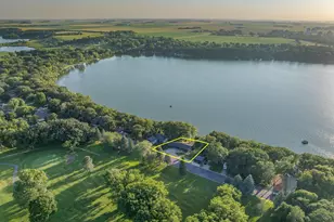 350 E Amber Lake Dr, Fairmont, MN 56031 - Photo 67