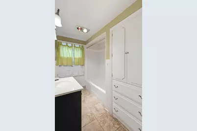 1002 10th Street S, Moorhead, MN 56560 - Photo 23