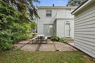 1002 10th St S, Moorhead, MN 56560 - Photo 7