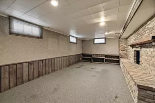 1002 10th St S, Moorhead, MN 56560 - Photo 33
