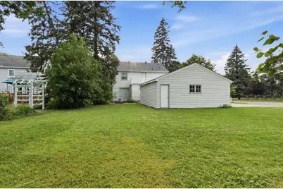 1002 10th Street S, Moorhead, MN 56560 - Photo 5