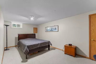 1242 Myrtle Street N, Maplewood, MN 55119 - Photo 41