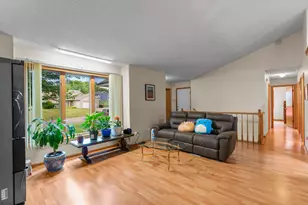 1242 Myrtle St N, Maplewood, MN 55119 - Photo 25