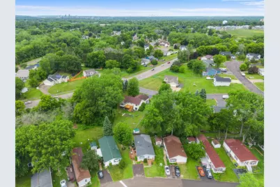 1242 Myrtle Street N, Maplewood, MN 55119 - Photo 9
