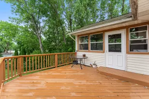 1242 Myrtle St N, Maplewood, MN 55119 - Photo 11