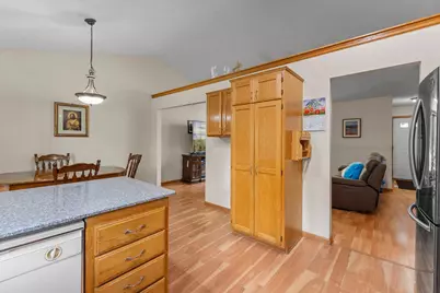 1242 Myrtle Street N, Maplewood, MN 55119 - Photo 19