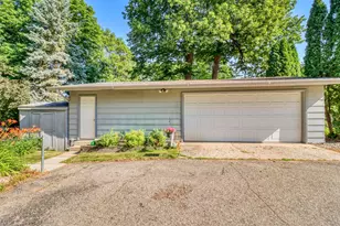 1360 E Shore Dr, Detroit Lakes, MN 56501 - Photo 19
