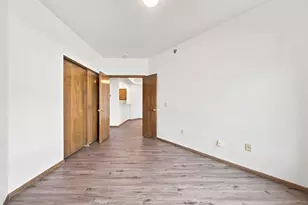 7440 Edinborough Way, Edina, MN 55435 - Photo 19