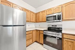 7440 Edinborough Way, Edina, MN 55435 - Photo 5