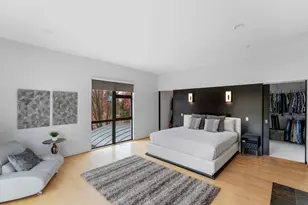 1128 Kenwood Pkwy, Minneapolis, MN 55403 - Photo 39