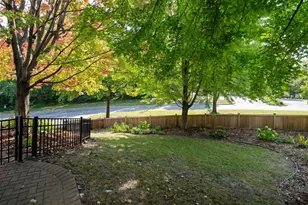 1128 Kenwood Pkwy, Minneapolis, MN 55403 - Photo 77