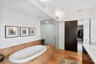 1128 Kenwood Pkwy, Minneapolis, MN 55403 - Photo 51