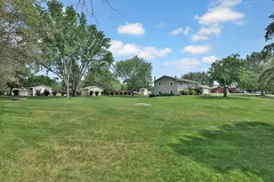 15117 Yakima St NW, Anoka, MN 55303 - Photo 5