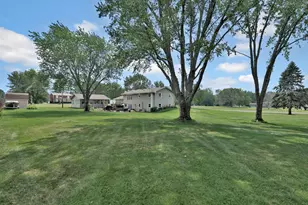 15117 Yakima St NW, Anoka, MN 55303 - Photo 9