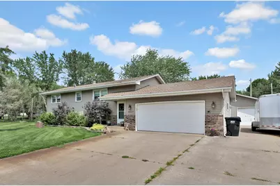 15117 Yakima Street NW, Anoka, MN 55303 - Photo 3
