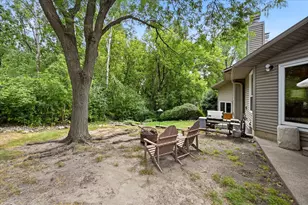 674 Dorland Rd S, Maplewood, MN 55119 - Photo 5