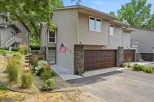 674 Dorland Rd S, Maplewood, MN 55119 - Photo 3