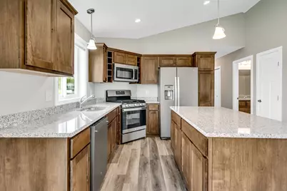 335 Cypress Street, Somerset, WI 54025 - Photo 11