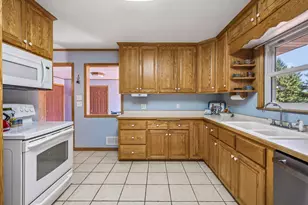 23235 Oakdale Dr, Rogers, MN 55374 - Photo 13