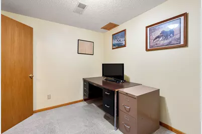 545 Crestview Lane, Owatonna, MN 55060 - Photo 27