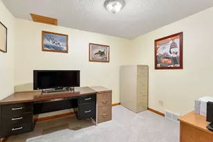545 Crestview Ln, Owatonna, MN 55060 - Photo 27