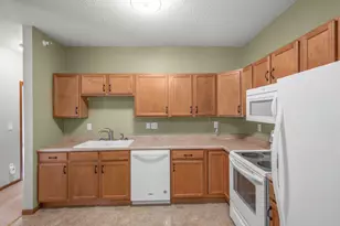 114200 Hundertmark, Chaska, MN 55318 - Photo 11