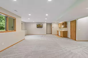 9281 Tewsbury Gate N, Maple Grove, MN 55311 - Photo 35