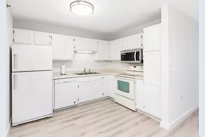 6500 Woodlake Drive #914, Richfield, MN 55423 - Photo 7