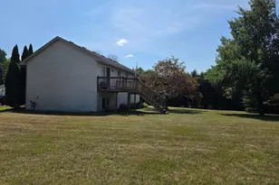 25782 Goldfinch Ave, Wyoming, MN 55092 - Photo 3