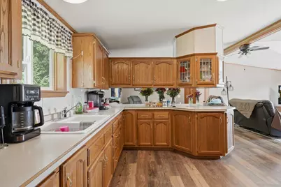 1041 220th Avenue, New Richmond, WI 54017 - Photo 9
