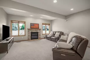 10451 White Tail Crossing, Eden Prairie, MN 55347 - Photo 41