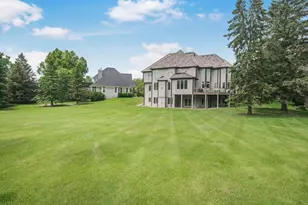 10451 White Tail Crossing, Eden Prairie, MN 55347 - Photo 7