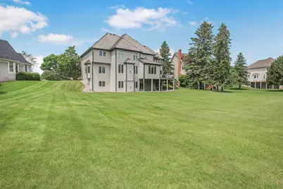 10451 White Tail Crossing, Eden Prairie, MN 55347 - Photo 9