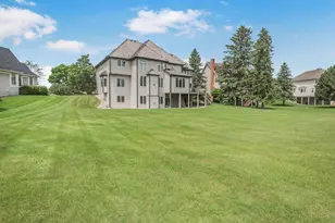10451 White Tail Crossing, Eden Prairie, MN 55347 - Photo 9