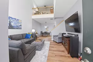 1574 Liberty Cir, Shakopee, MN 55379 - Photo 7