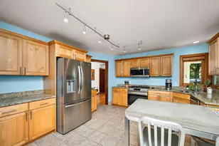 2630 Major Ave N, Golden Valley, MN 55422 - Photo 3
