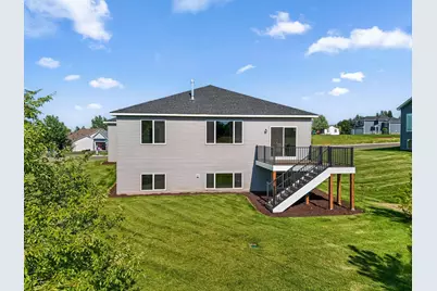 1125 Legacy Parkway, New Richmond, WI 54017 - Photo 5