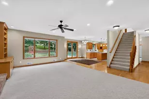 6907 Bluff Ln NW, Rochester, MN 55901 - Photo 17