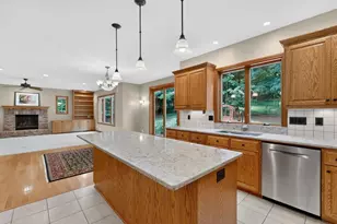 6907 Bluff Ln NW, Rochester, MN 55901 - Photo 25