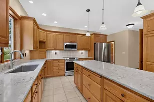 6907 Bluff Ln NW, Rochester, MN 55901 - Photo 23
