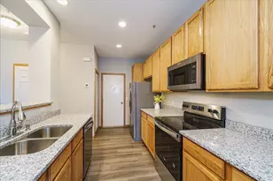 17608 68th Pl N, Maple Grove, MN 55311 - Photo 7