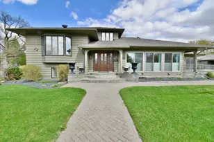 1300 Kilian Blvd SE, Saint Cloud, MN 56304 - Photo 1