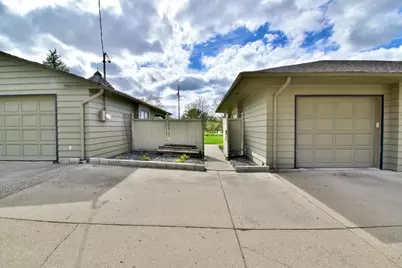 1300 Kilian Boulevard SE, Saint Cloud, MN 56304 - Photo 35