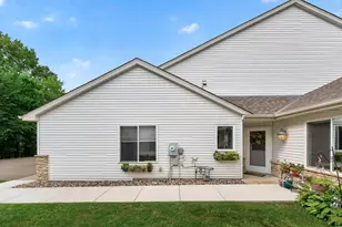 8992 Quail Ct, Saint Bonifacius, MN 55375 - Photo 3